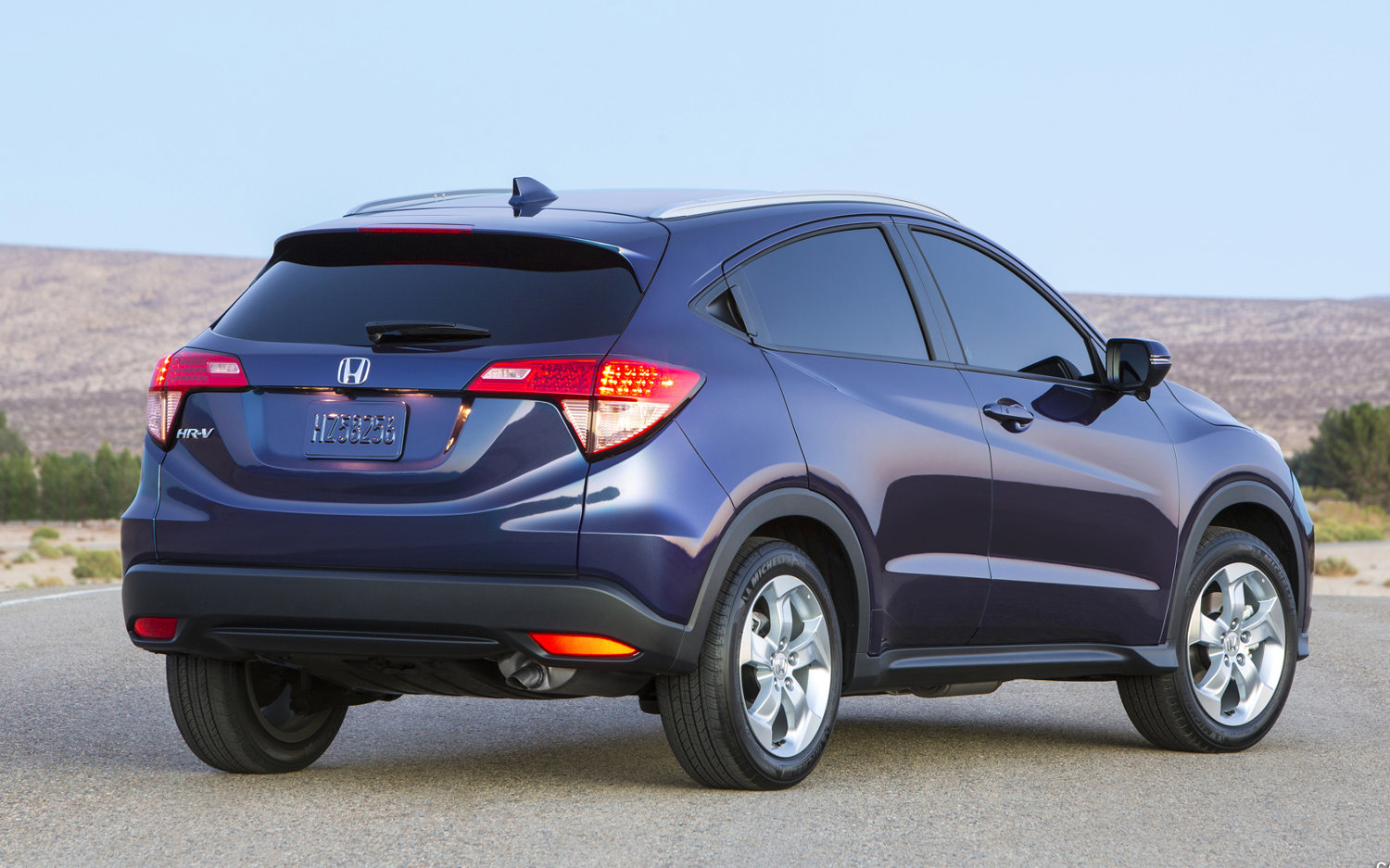 Honda HR-V EX 2017 | SUV Drive